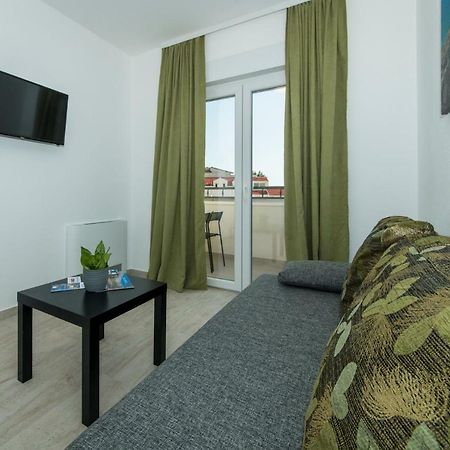 Apartmani Spiline - Mia Baška Voda Eksteriør bilde