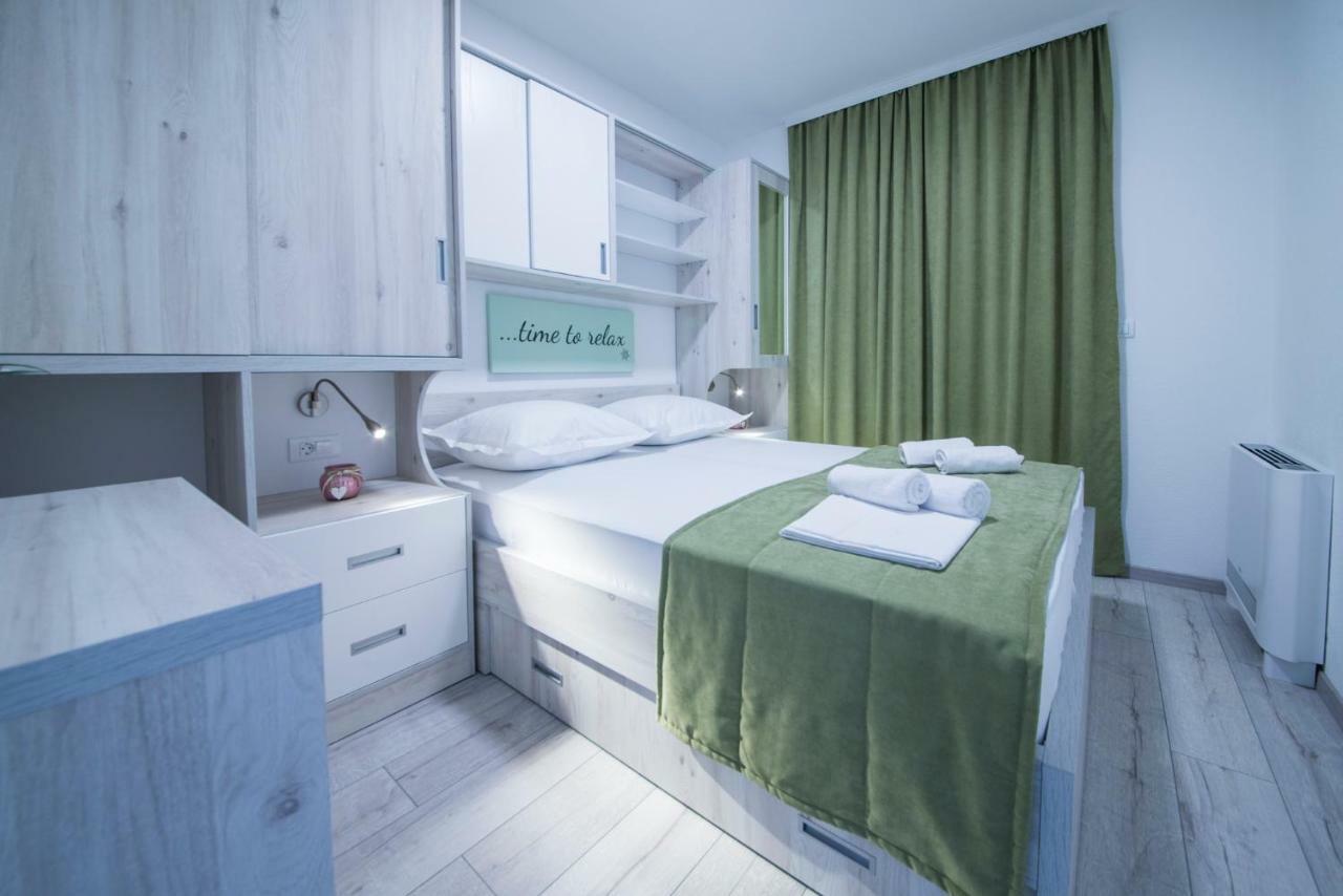 Apartmani Spiline - Mia Baška Voda Eksteriør bilde
