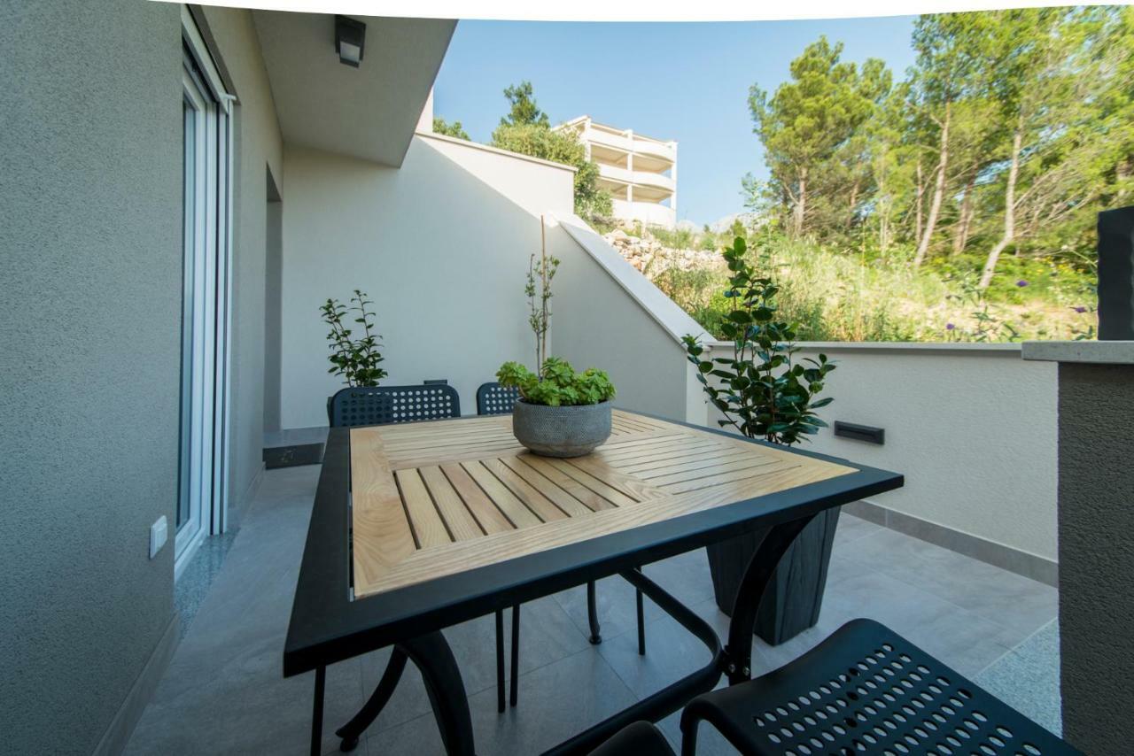 Apartmani Spiline - Mia Baška Voda Eksteriør bilde
